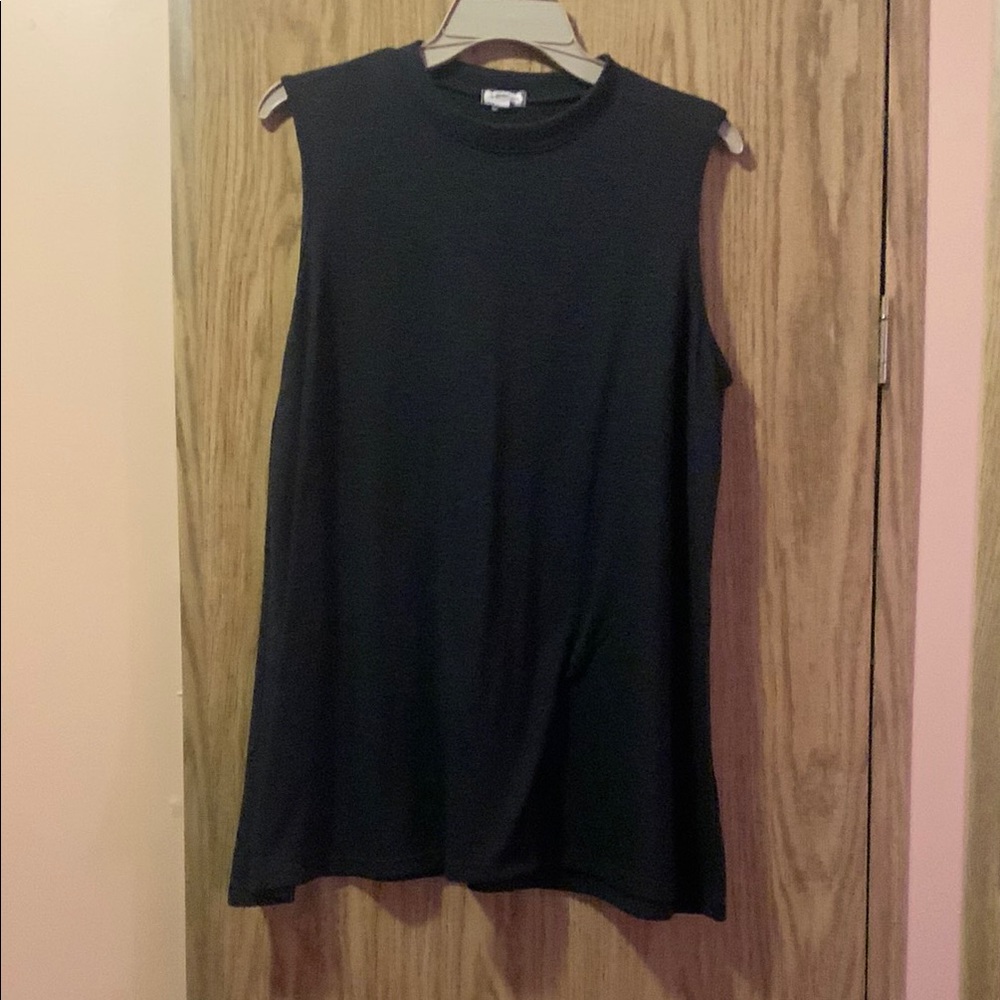 Sleeveless Black Top